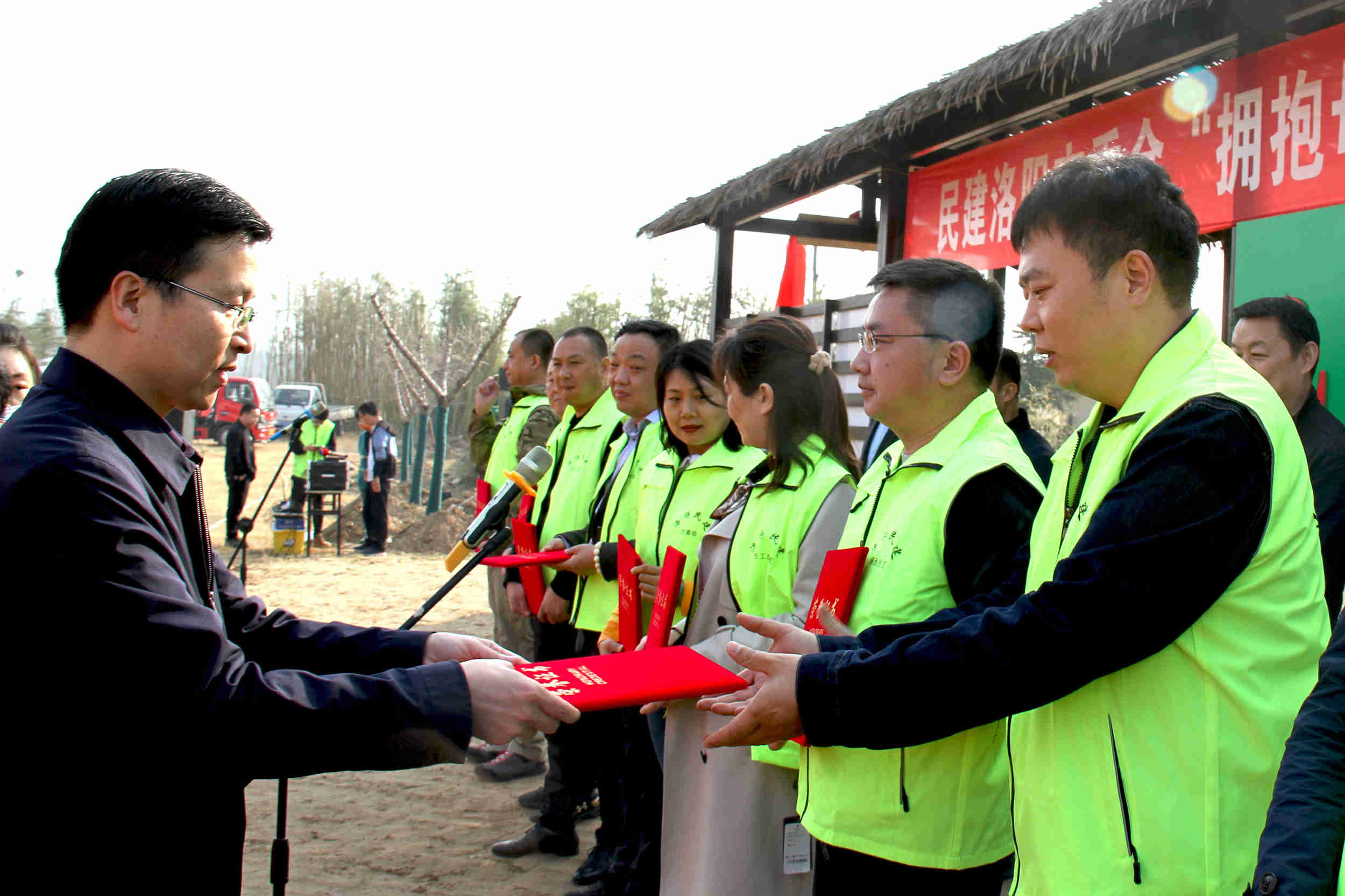 1646988772378546.jpg 1646988772378546.jpg